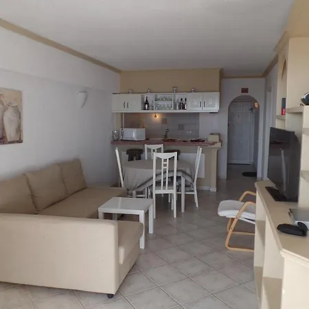 Club Villamar 1 Bed - San Eugenio *